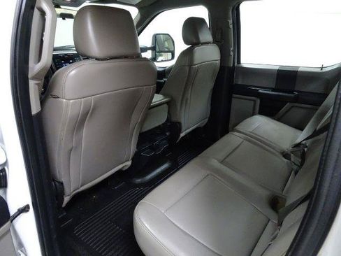Used 2019 Ford F250 XL w/ Power Equipment Group AWD/4WD image 39