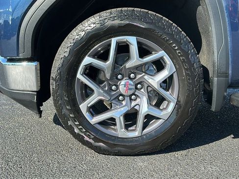 Used 2022 GMC Sierra 1500 SLT w/ SLT Premium Plus Package image 12