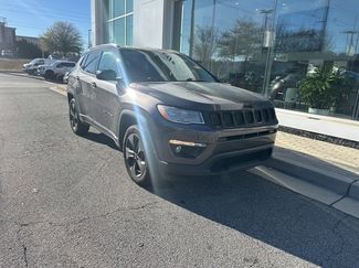 Used 2019 Jeep Compass Altitude video 2