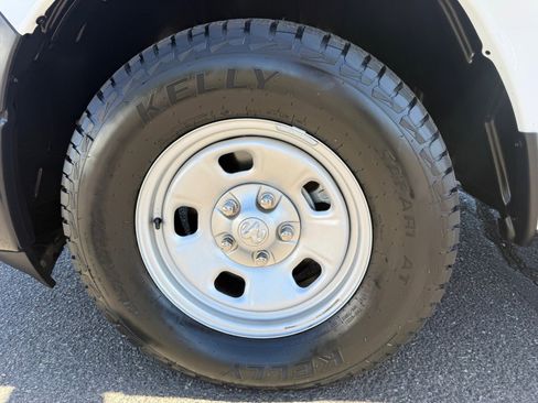 Used 2022 RAM 1500 Tradesman RWD image 9
