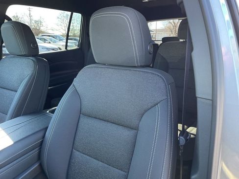 New 2026 Chevrolet Traverse LT w/ Driver Confidence Package image 7