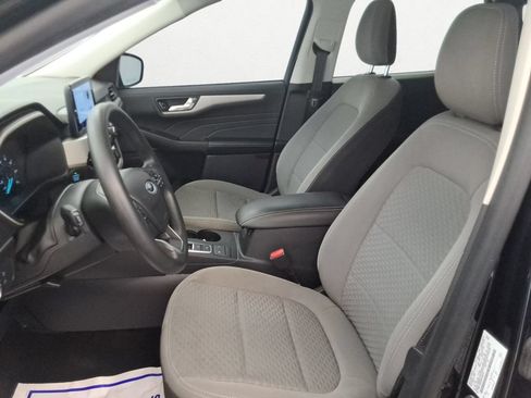 Used 2021 Ford Escape SE FWD image 12
