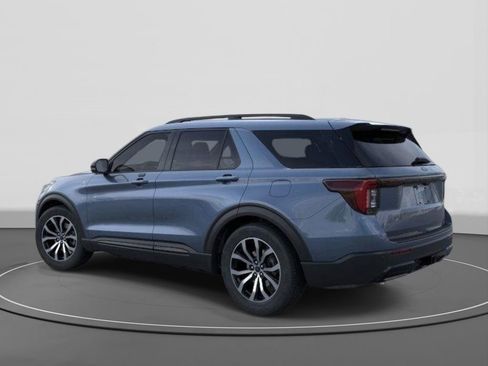 New 2026 Ford Explorer ST-Line RWD image 4