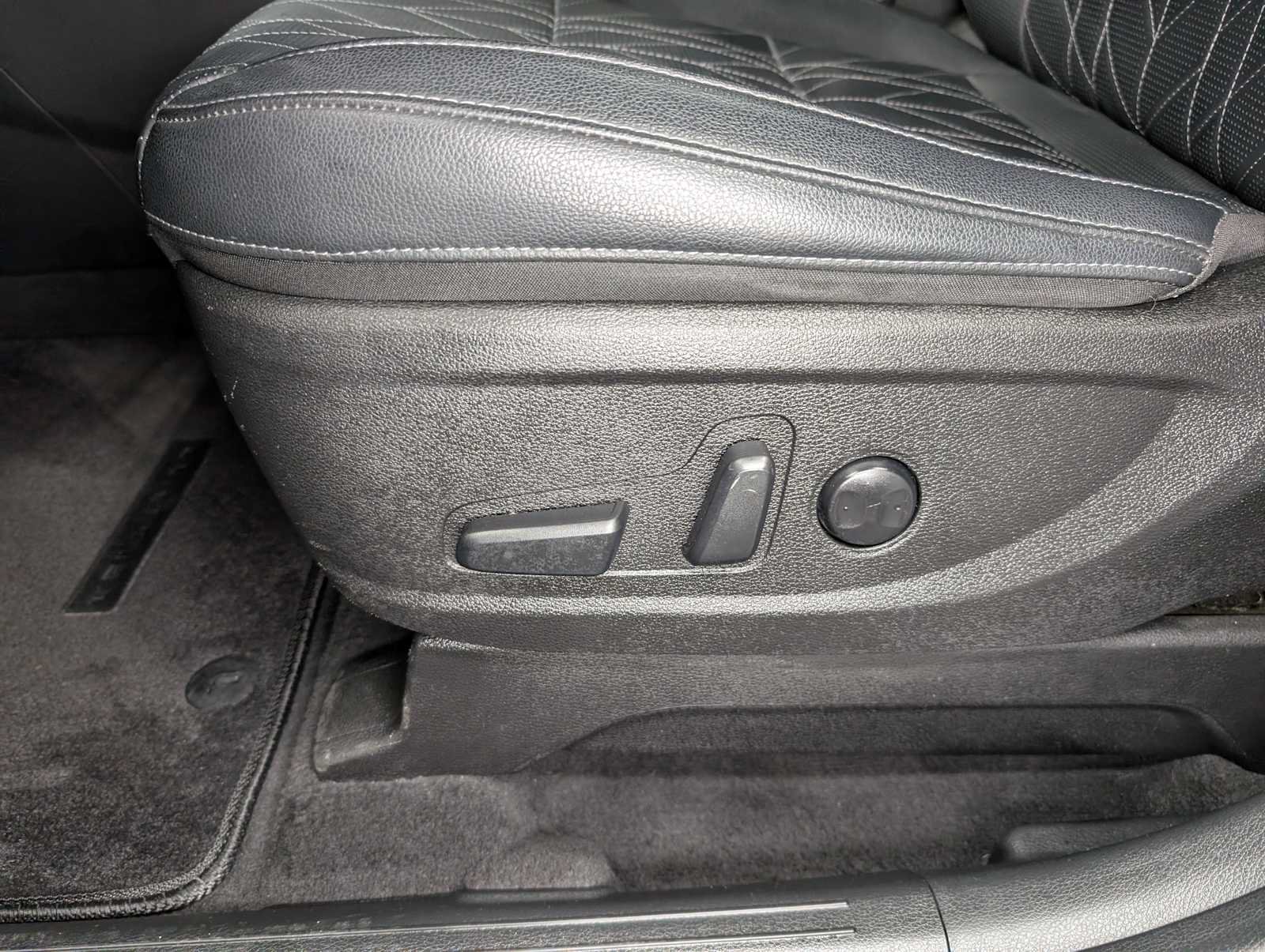 Used 2023 Kia Telluride EX X-Line AWD/4WD image 41