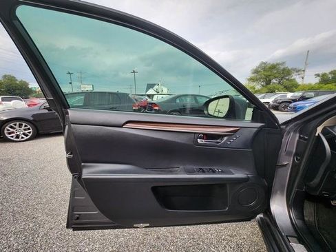 Used 2014 Lexus ES 350 w/ Luxury Package image 9