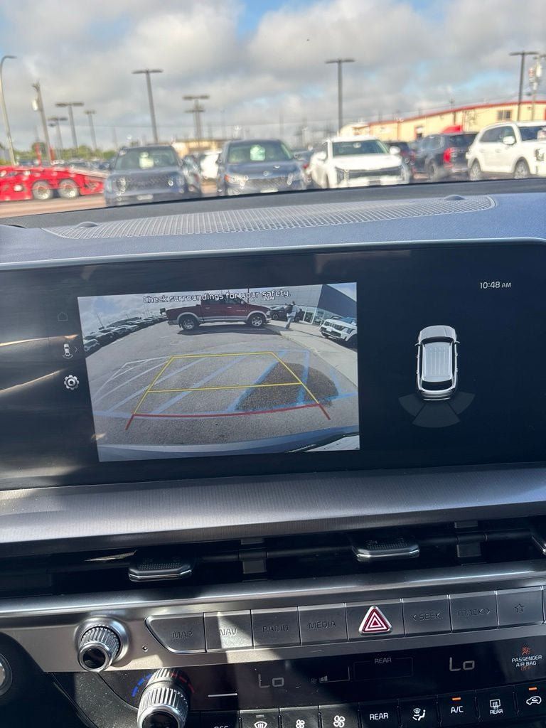Used 2024 Kia Telluride S FWD image 19