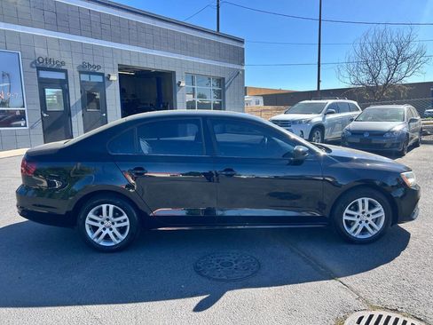 Used 2018 Volkswagen Jetta S FWD image 8