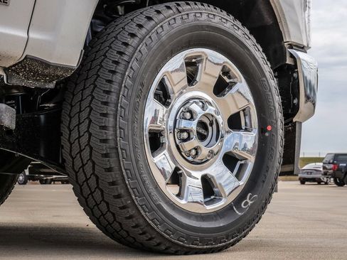 New 2026 Ford F250 Lariat w/ Lariat Premium Package AWD/4WD image 9