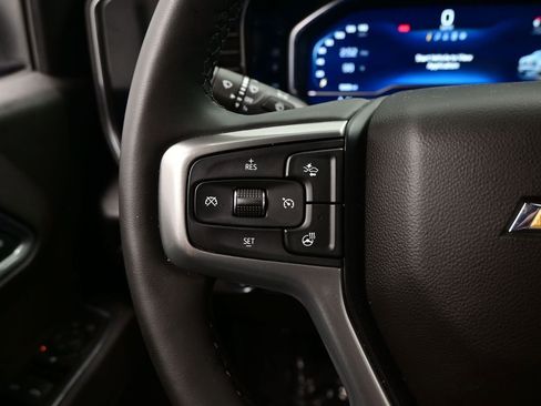 Used 2025 Chevrolet Silverado 1500 LT w/ LPO, Dark Essentials Package RWD image 21