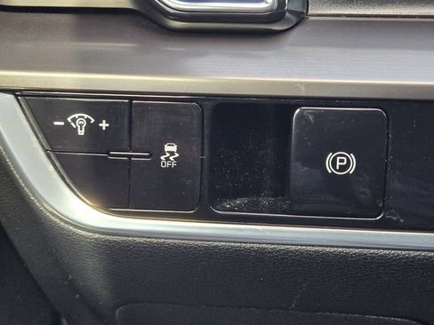 Used 2023 Kia Sportage EX FWD image 21