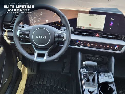 Used 2025 Kia Sportage SX FWD image 27