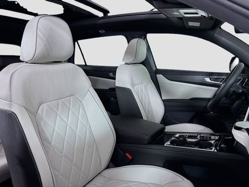 New 2026 Volkswagen Atlas Cross Sport SEL Premium R-Line AWD/4WD image 30