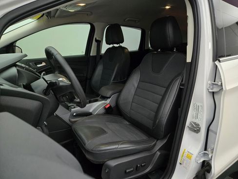 Used 2016 Ford Escape SE w/ SE Chrome Package image 16