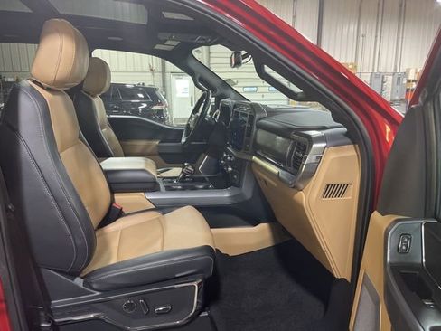 Used 2022 Ford F150 Lariat w/ Equipment Group 502A High image 23