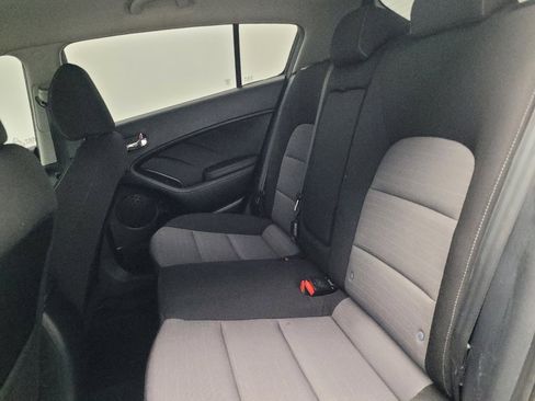 Used 2016 Kia Forte LX image 18