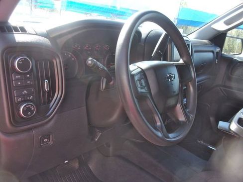 Used 2023 Chevrolet Silverado 1500 Custom Trail Boss w/ LPO, Dark Essentials Package AWD/4WD image 27