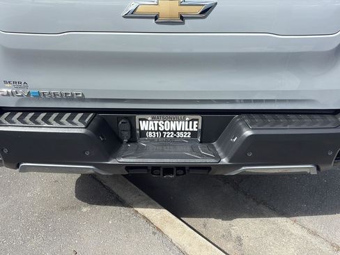 Used 2025 Chevrolet Silverado EV LT AWD/4WD image 11
