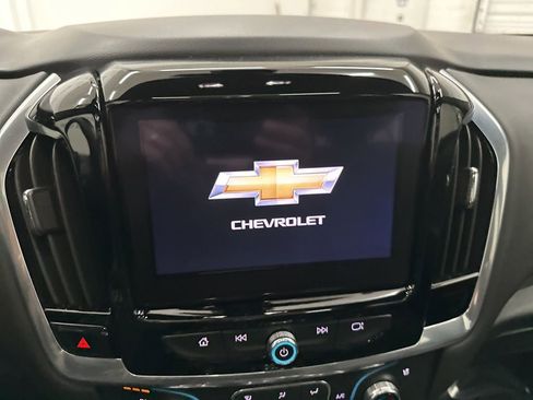 Used 2023 Chevrolet Traverse High Country image 13