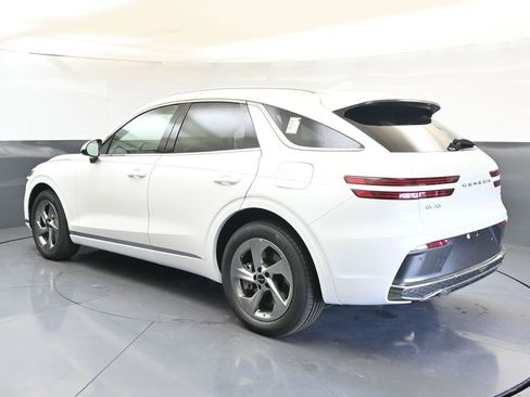 New 2026 Genesis GV70 2.5T image 3