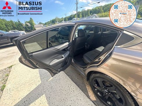 Used 2022 Subaru Legacy Limited AWD/4WD image 30