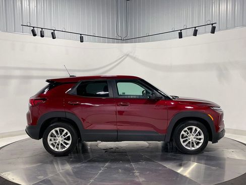 Used 2024 Chevrolet TrailBlazer LS w/ LS Convenience Package image 10