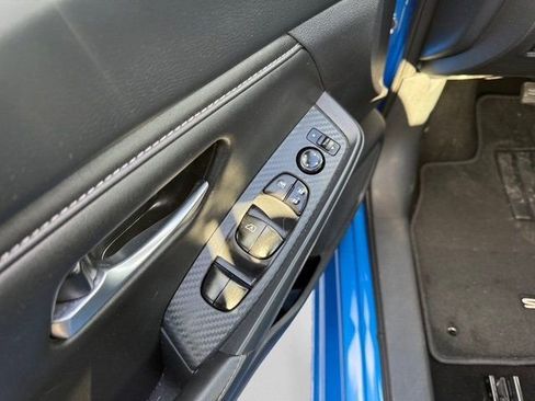 Used 2025 Nissan Sentra SV image 9