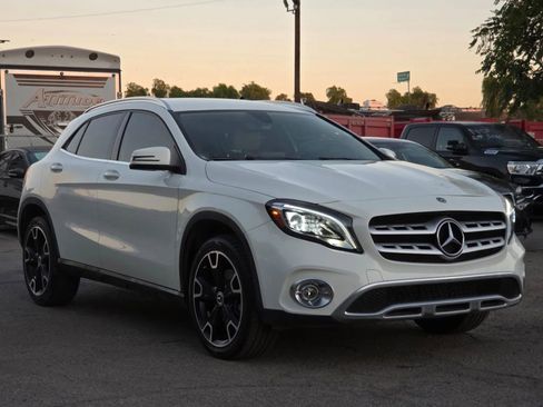 Used 2018 Mercedes-Benz GLA 250 image 3