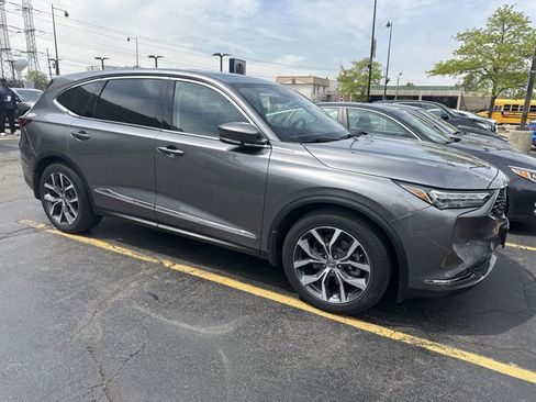 Used 2023 Acura MDX SH-AWD w/ Technology Package image 3