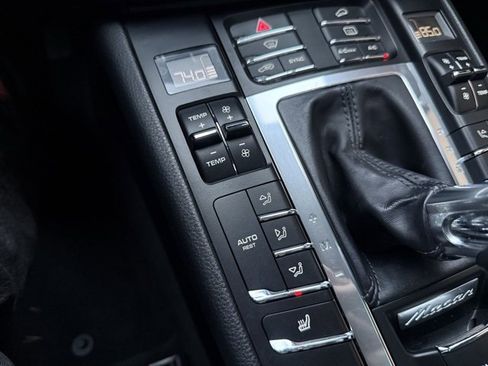 Used 2017 Porsche Macan S image 24