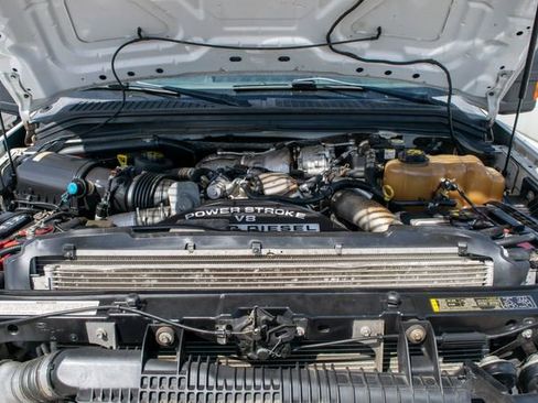 Used 2008 Ford F550 4x4 Crew Cab Super Duty image 13