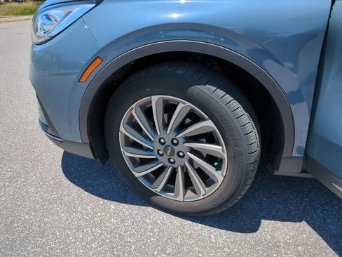 Used 2023 Lincoln Corsair Reserve w/ Equipment Group 201A AWD/4WD image 31