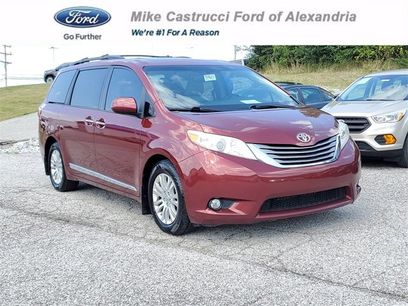 Used 2016 Toyota Sienna XLE