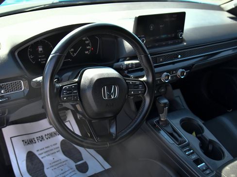 Used 2022 Honda Civic Sport image 14
