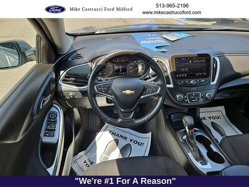 Used 2024 Chevrolet Malibu RS FWD image 11