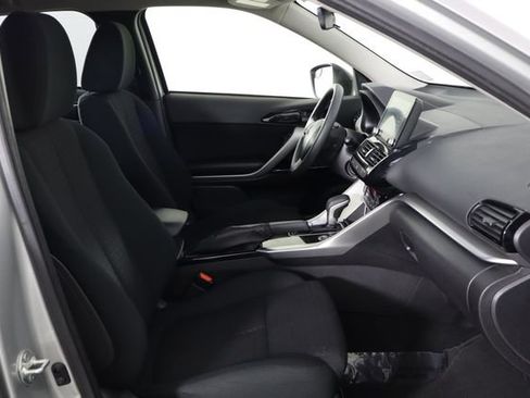 Used 2024 Mitsubishi Eclipse Cross LE AWD/4WD image 16