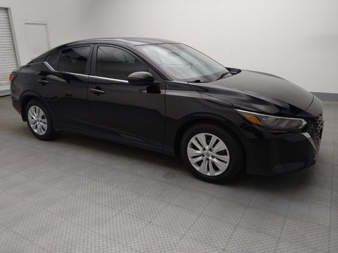 Used 2024 Nissan Sentra S FWD image 11