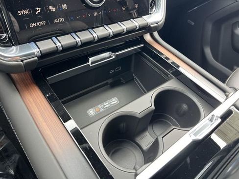 New 2026 GMC Yukon XL Denali image 20