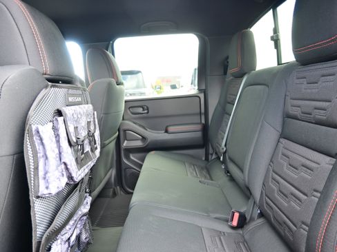 New 2026 Nissan Frontier PRO-4X w/ Pro-4x Convenience Package image 14