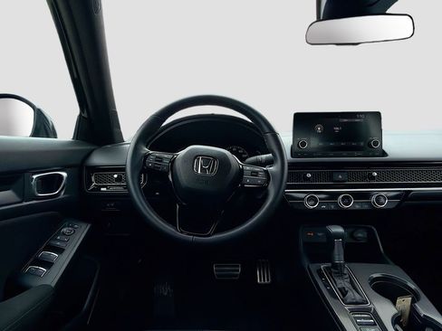 Used 2025 Honda Civic Sport image 20