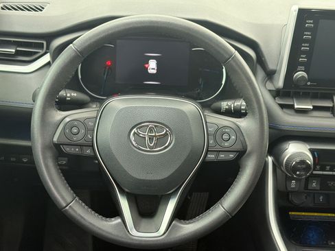 Used 2021 Toyota RAV4 XSE AWD/4WD image 15