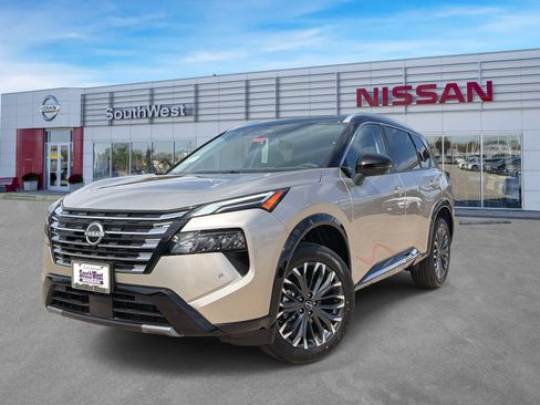New 2026 Nissan Rogue Platinum w/ Platinum Premium Package AWD/4WD image 1