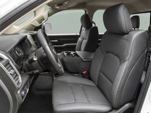 Used 2022 RAM 1500 Big Horn AWD/4WD image 16