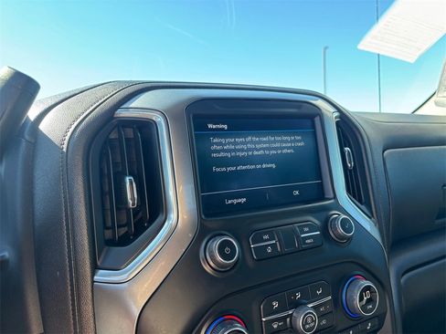 Used 2022 Chevrolet Silverado 1500 RST image 18