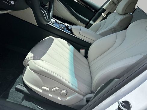 New 2026 Genesis GV80 2.5T AWD/4WD image 9