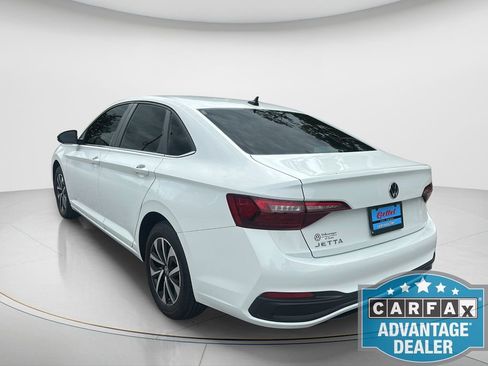 Certified 2024 Volkswagen Jetta S FWD image 7