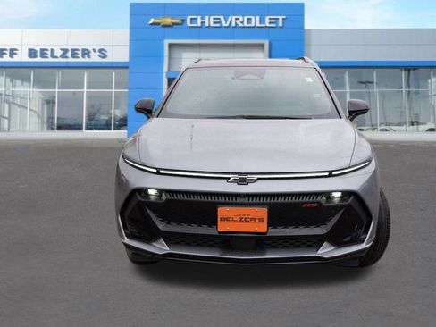 New 2026 Chevrolet Equinox EV RS image 8