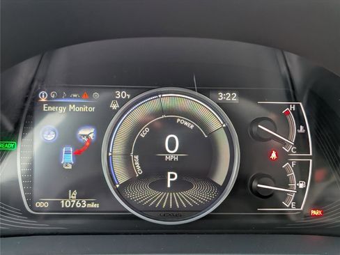 Used 2025 Lexus ES 300h ES 300h image 29