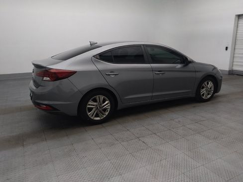 Used 2019 Hyundai Elantra SEL FWD image 10