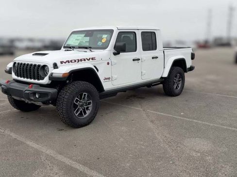 New 2026 Jeep Gladiator Mojave image 1
