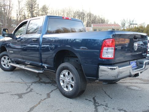 Used 2024 RAM 2500 Big Horn w/ Bed Utility Group image 4